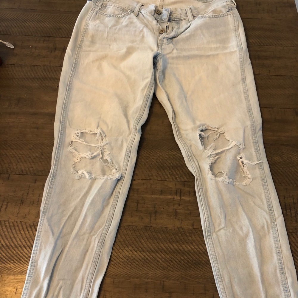 Hollister Boyfriend Jeans